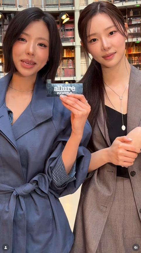 이시안 wearing PB040-2N